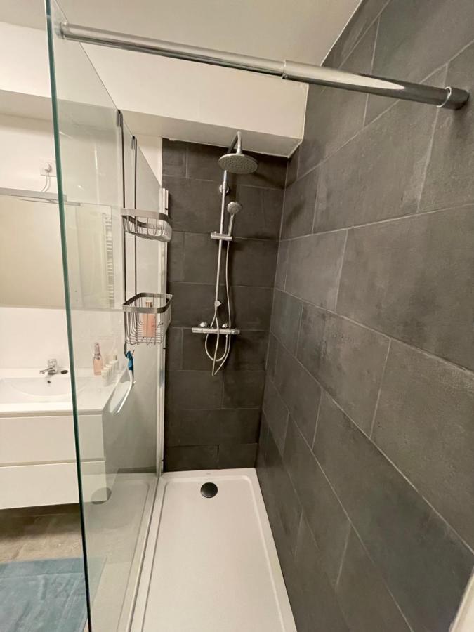 Appartement avec extérieur à proximité de Liège Herstal Exterior foto